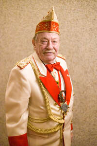 Generalfeldmarschall Friedrich " Fuzzy" Brenzel